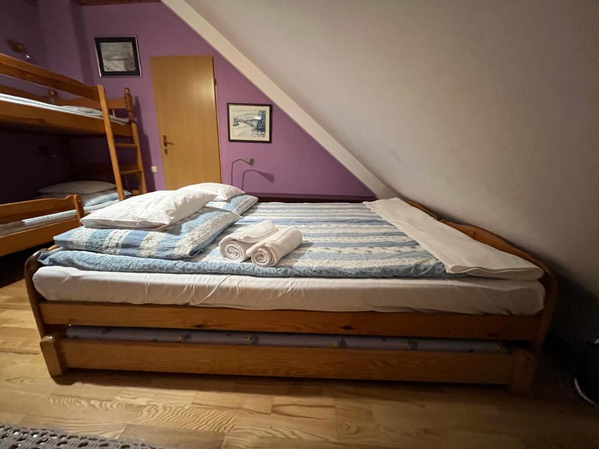 Quadruple Room,1496870602:JPEG